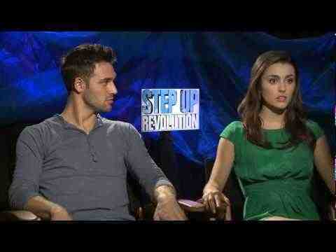 Step Up 4 3D - Kathryn McCormick and Ryan Guzman Interview