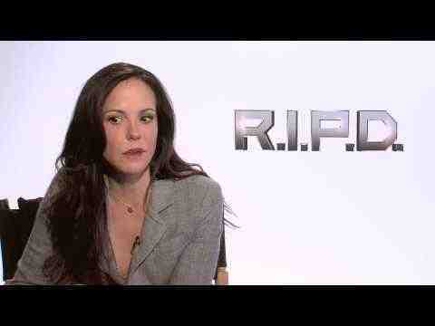 R.I.P.D. - Mary-Louise Parker Interview