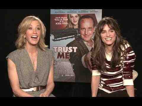 Trust Me - Felicity Huffman and Amanda Peet interview