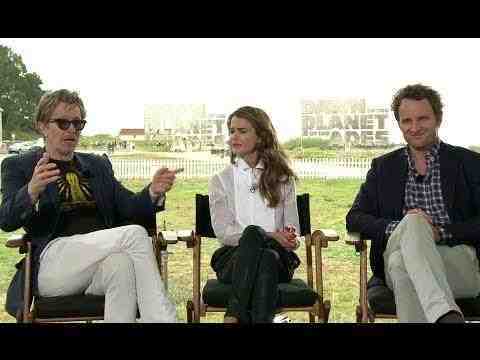 Dawn of the Planet of the Apes - Gary Oldman Keri Russell & Jason Clarke Interview