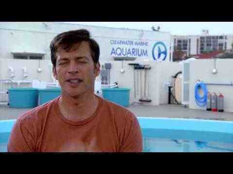 Dolphin Tale 2 - Harry Connick, Jr. Interview Part 2