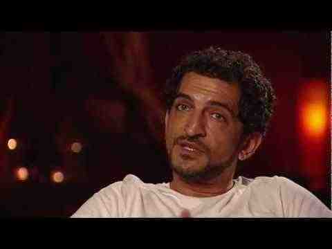 Salmon Fishing in the Yemen - Amr Waked Interview