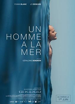 Un homme à la mer